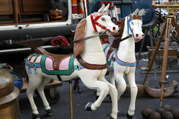 Les chevaux de bois.