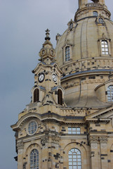 Fototapeta na wymiar Detail der Dresdener Frauenkirche