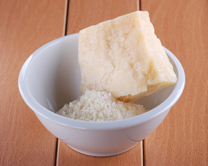 formaggio grattugiato uno