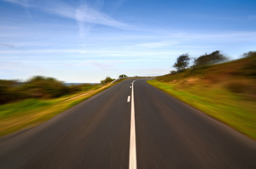 Naklejka premium Speed on the road on the cliff - right turning