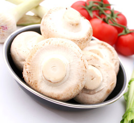 Weiße Champignons