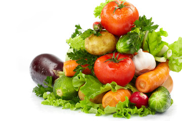 Fototapeta na wymiar fresh vegetables on the white background