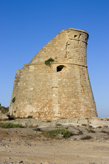 Fototapeta na wymiar Wieża Borraco Santa Cesarea Terme