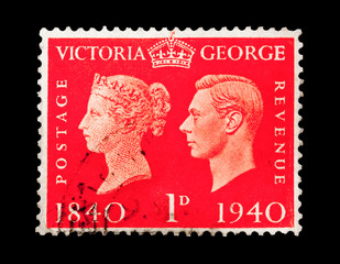 British stamp featuring Queen Victoria and King George VI - 26427009