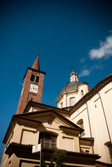 Fototapeta na wymiar Kościół biustu Arsizio