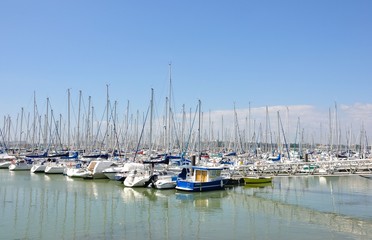 Fototapeta na wymiar port de la Rochelle 2
