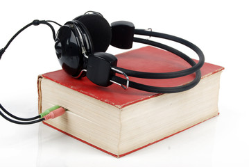 dictionary and headphone