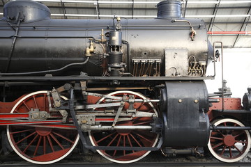 Fototapeta na wymiar stary pociąg parowy
