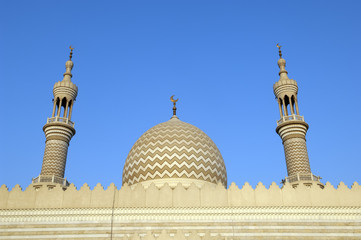 Fototapeta na wymiar Sheikh Zayed Mosque Ras al Khaimah Dubai