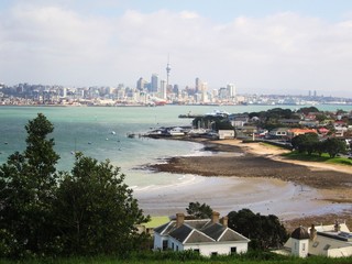 Auckland and surroundings