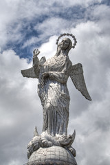 Jungfrau auf dem Panecillo-Hügel, Quito