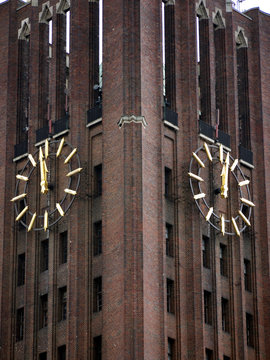 Berlin-Ullsteinhaus Tower Detail