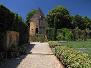 Fototapeta na wymiar Château Belcaire, Vallée de la Vézère ; Périgord Noir, Aquitaine
