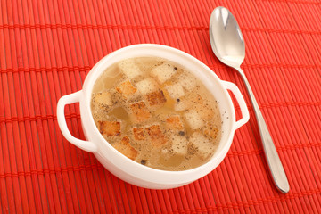 chicken broth with crackers