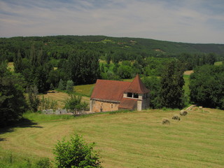 Fototapeta na wymiar Véz?re doliny; Czarny Périgord; Aquitaine