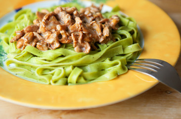 Pasta with basilic and chanterelles