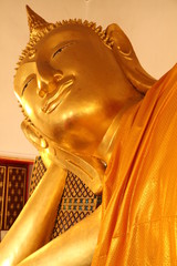 Reclining buddha