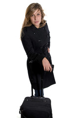 femme d'affaire en manteau noir