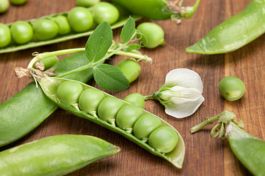 Peas vegetable with flower