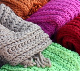 Sciarpe di lana colorate
