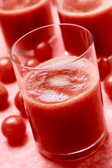 Fresh tomato juice