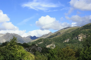 valle en la ruta de el embalse de Urdiceto, Bielsa, Pirineos