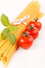 Italian Pasta with tomatoes and basil