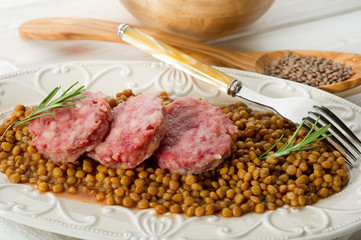 sausage with lentils-cotechino e lenticchie