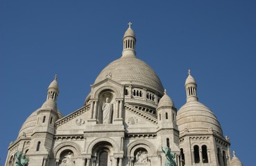 Obraz premium Sacré coeur sur la butte Montmartre
