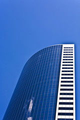 facade of skyscraper with sky