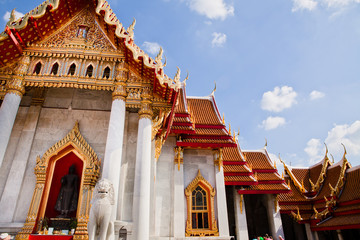 Fototapeta premium Bangkok temple benchama