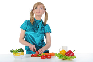 Young woman preparing breakfast.