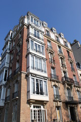 Immeuble en brique du 16 me arrondissement à Paris