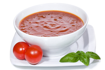 tomato soup with basil