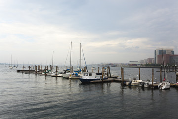 Fototapeta premium boston: boats berthed at central wharf