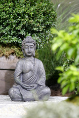 Fototapeta na wymiar Świątynia - Budda w medytacji