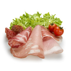salami, vegetables and tomatoes