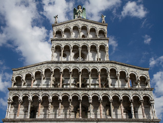 Fototapeta premium Facade of San Michele in Foro