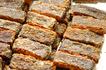 Vegetarian food imitation from dry fish