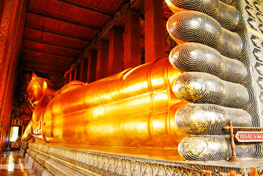 Reclining Buddha statue in Thailand Buddha Temple Wat Pho