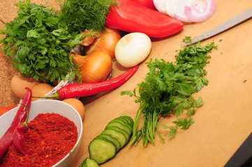 chopped parsley leaf, and raw vegetables