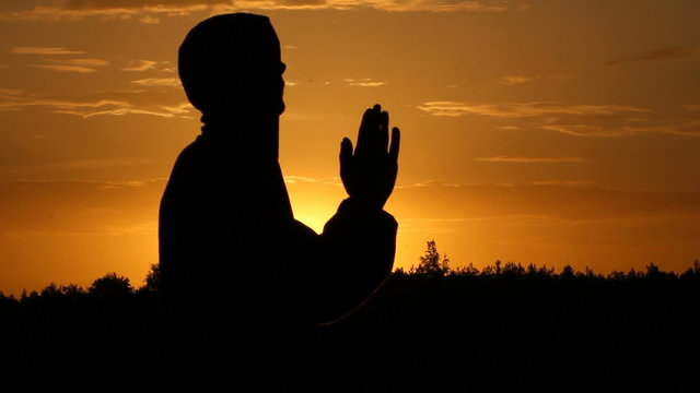 Silhouette, prayer