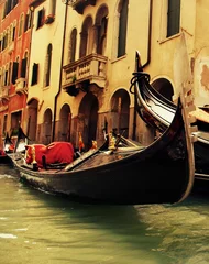 Foto op Plexiglas Kanaal Traditional Venice gandola ride