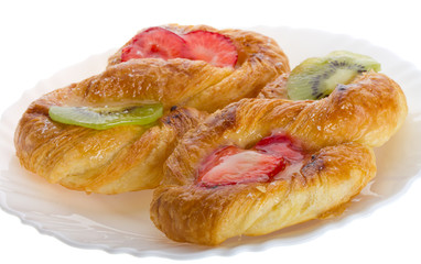 puff pastry with kiwi and strawberry