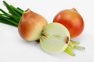 Лук на белом фоне