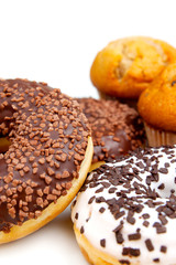 Backwaren - Muffins Donuts Schoko Vanille Heidelbeeren