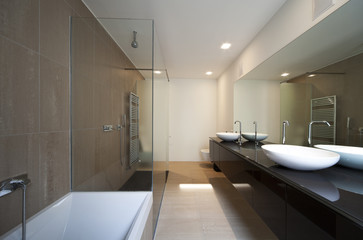 interno di bagno moderno