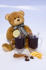 Teddy mit Glühwein