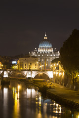 Fototapeta na wymiar Rom bei Nacht, Italien