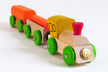 Eisenbahn aus Holz